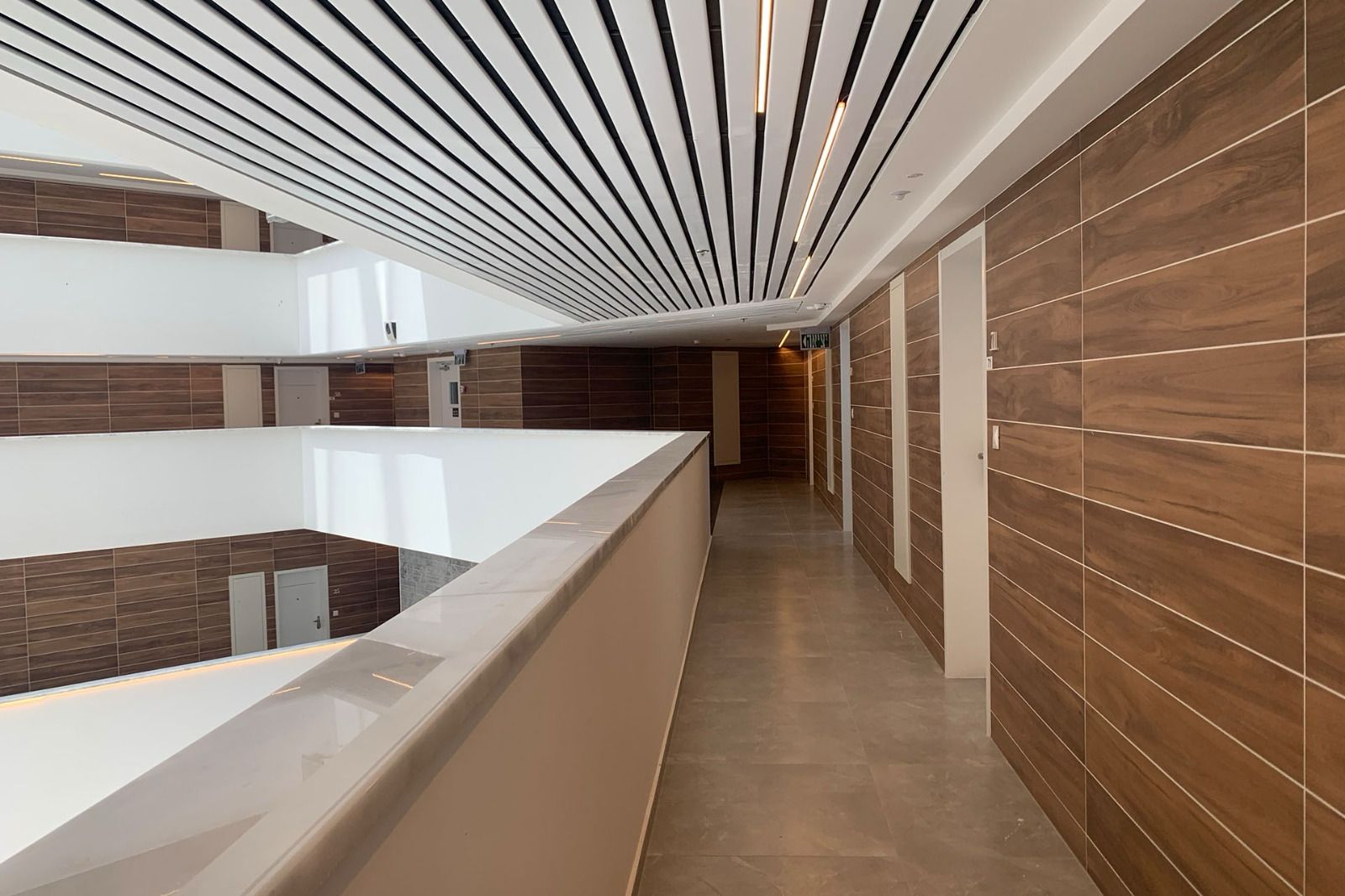 בריכה מחוממת סי סייד אילת